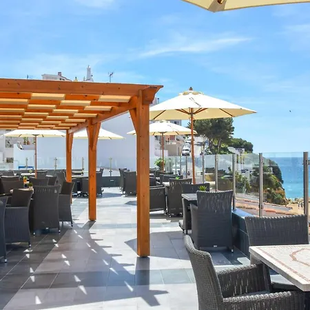 Hotel Carvoeiro Plaza 3*