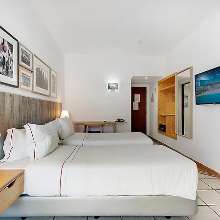 Hotel Carvoeiro Plaza 3*