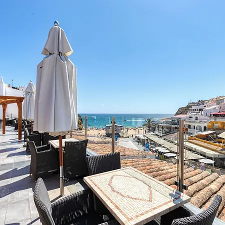 Hotel Plaza 3*