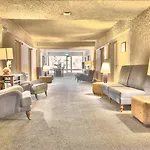 Отель Plaza 3*