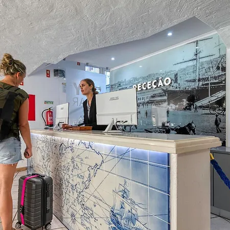Hotel Carvoeiro Plaza 3*