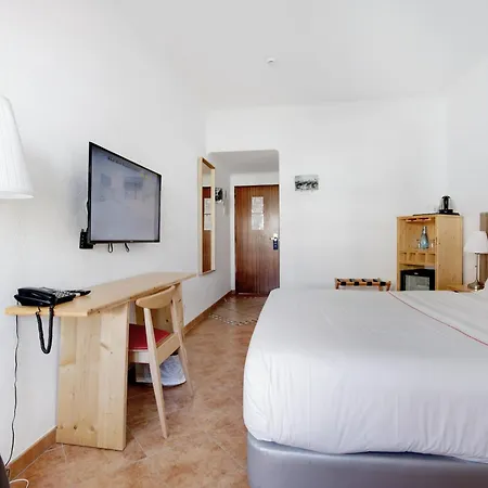 Hotel Carvoeiro Plaza 3*