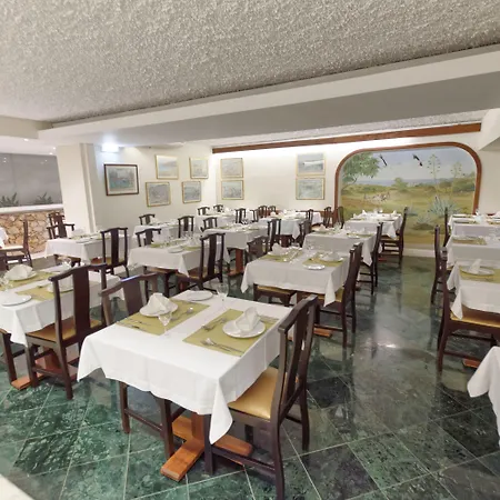 ホテル Carvoeiro Plaza 3*