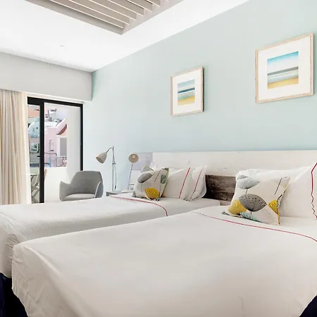 Hotell Plaza Carvoeiro (Lagoa)
