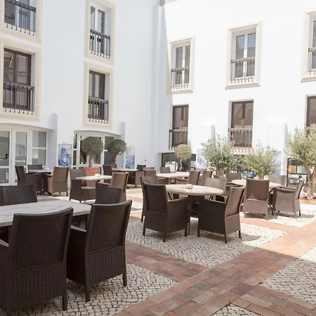 Carvoeiro Plaza カルヴォエイロ